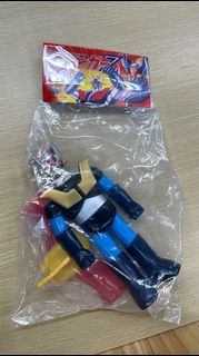 全新 2 Medicom Toy Mazinger Z Vinyl Sofubi 鐵甲萬能俠 大膠配色 連飛翼 膠品