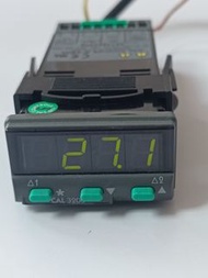 英國製造CAL Controls 3200 溫度控制器送 墨西哥製造CRYDOM D2410 固態繼電器