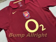 Retro : เสื้อบอลย้อนยุค Vintage ทีม อาเซนอล O2 เหย้า 2005 Arsenal Home 2005 คลาสสิก สุดเท่ห์ !!