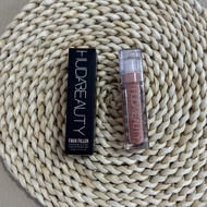 [READY STOCK] HUDA BEAUTY Faux Filler Shiny Non-Sticky Lip Gloss 3.9 mL