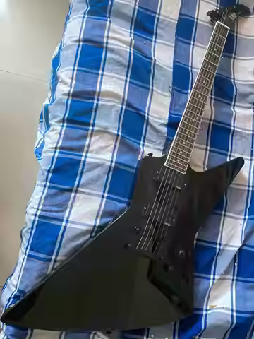 ASCSend tomorrow Hot Selling 6 Strings Custom ESP Explorer -250 II Electric Guitar 001