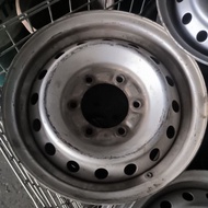 15 inch KDH 200 Hiace Tyre Rim
