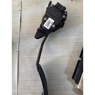 Proton Gen2 / Waja campro Original Pedal Fuel Accelerator Sensor PW822152 Fuel Accelerator Pedal  FU
