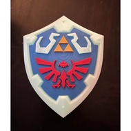 Zelda Hylian Shield Nintendo Switch game case (Cartridge Holder)