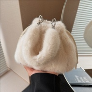 Furry bag, fresh and sweet, furry portable bucket Furry bag fresh sweet Furry portable bucket bag Fa