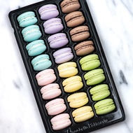 24pcs Assorted Macaron In  Black Tray (classic flavour ) | Halal Certified