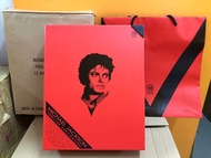 有貨不用問 全新HOT TOYS MIS 09 MICHAEL JACKSON THRILLER VERSION 1/6 SCALE 12” COLLECTIBLE FIGURE 有啡盒 連原裝紙袋 