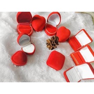DIERS Plain Love Bludru Jewelry Box 2 Rings and Square 2 Rings