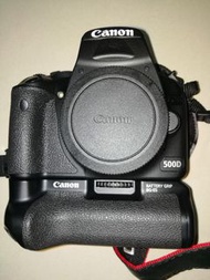 Canon 500D連18-55mm變焦鏡及原裝直倒電池手柄