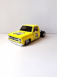 M2 Moon Eye 1: 24 1976 GMC Sierra Grande Sierra Grande Alloy Car Model
