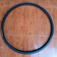 Inflammatory Zephyr 700c Grip Outer Tire is great