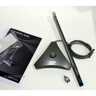 D-Link ANT24-0700 RE 2.4GHz Omni-Directional 7dBi Indoor Antenna in Gray