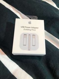 Apple 原裝充電器