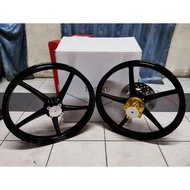 Sp522 1.6 1.6 Enkei Custom Hub Spocket Pnp Y15zr (Black)