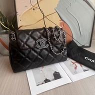 CHANEL 大LOGO琺瑯扣 鏈條包