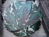 izzue 軍綠迷彩長柄自動雨傘izzue military green camouflage long handle automatic umbrella