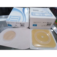 1set colostomy bag opaque & stomanesive wafer 70mm