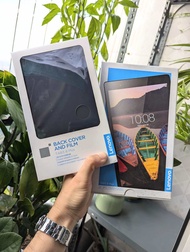 Máy tính bảng Lenovo Tab3 8 Plus.