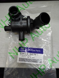 (ORIGINAL) HYUNDAI i10 1.1 (2011) THERMOSTAT HOUSING / WATER OUTLET FITTING 25611-02766