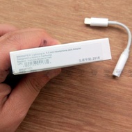 Kabel Audio Adapter Lightning to Headphone Jack Adaptor Converter Headset Apple Iphone 8 dan 8 Plus 