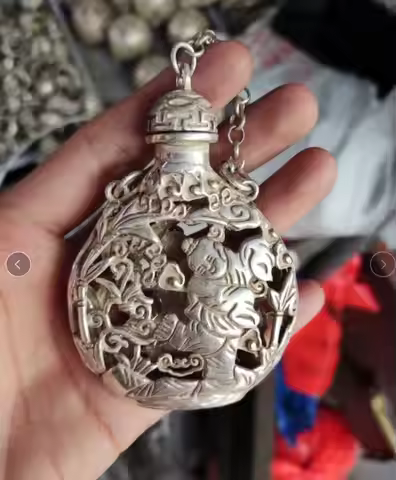 CHINESE TIBETAN SILVER COPPER SNUFF BOTTLE HAND-CARVED CHILDREN'S PATTERN