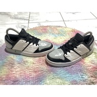 Second-Hand Shoes Size 40 Length 25 Cm.