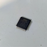 Replacement IC for LCR T4 ESR T4 as in the photo containing original firmware