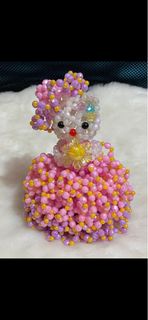 串珠Hello Kitty