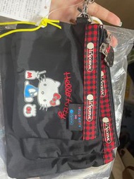 Hello Kitty LeSportsac三個一組的的小袋子