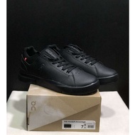 On The Roger Spin Comfortable casual tennis shoes