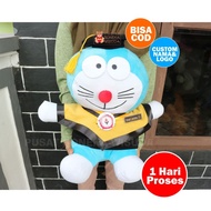 Boneka Wisuda Doraemon | Hadiah Wisuda Boneka Doraemon | Kado Wisuda