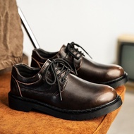 2023รองเท้าผู้ชายแบบผูกเชือกสไตล์อังกฤษ,รองเท้าลำลองผู้ชายแฟชั่นแบบรองเท้าออกซ์ฟอร์ดหรูหราใช้ภายนอกรองเท้าหนังแท้
