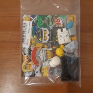 #goodbyeapril Lego 71001 series 10 #15 decorator