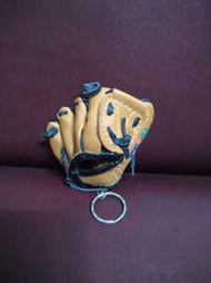 皮製 棒球 手套 造型鑰匙圈