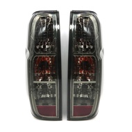 ไฟท้าย เลนส์ Smoke LED 1 คู่ นิสสัน นาวาร่า ฟรอนเทียร์ ปี 2547 - 2558 Nissan Frontier Navara D40