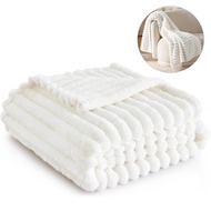 cod White Fleece Throw Blanket for Couch - Super Soft Cozy Blankets for Women Cute Small Blanket for