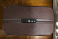 99%新 OSIM uZap Body 垂直律動機 震震板 （osim行貨，有單，已過保養）