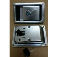 Hitachi Main Pump Cover Lock