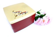 宮本 - 日本製20cm 2 層金箔手工漆器新年鯉魚糖果盒 / 全盒《日本藝趣廊》(平行進口)