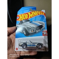Diecast hot wheels shelby cobra 427 S/C