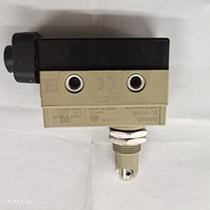 ▬❦☞ 2022. Japan imported Omron travel limit micro-motion elevator brake switch Z-15GQ22-B Z15GQ22B