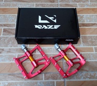 PEDAL SEPEDA MTB MERK RAZE 3 SEALED BEARING RED