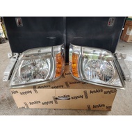 *USED* NISSAN URVAN E25 HOLOGEN HEADLAMP WITH SIGNAL