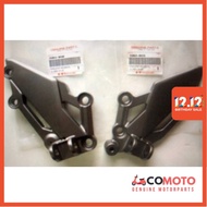Kawasaki Ninja250 / Z250 Front Footrest Bracket Bracket Kaki Depan 100% Original Kawasaki Genuine Pa