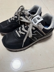 New Balance 574 經典款黑色波鞋