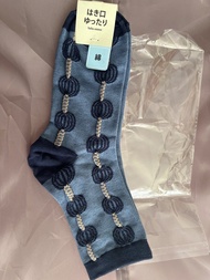 Tutuanna 藍色串珠襪子