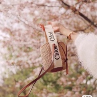 Chloe woody 經典草編水桶包