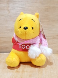 Boneka Winnie the Pooh gendong Piglet Original Disney