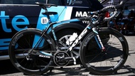全新台灣功學社Khs flite 900 team 碳纖車架