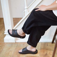 Suitable for people with plantar fasciitis！ OOFOS Comfortable Slippers Hot Sale 83AE CHXR IAO0